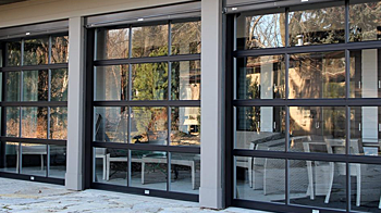 Upwardor® AL-976 Commercial Overhead Door.