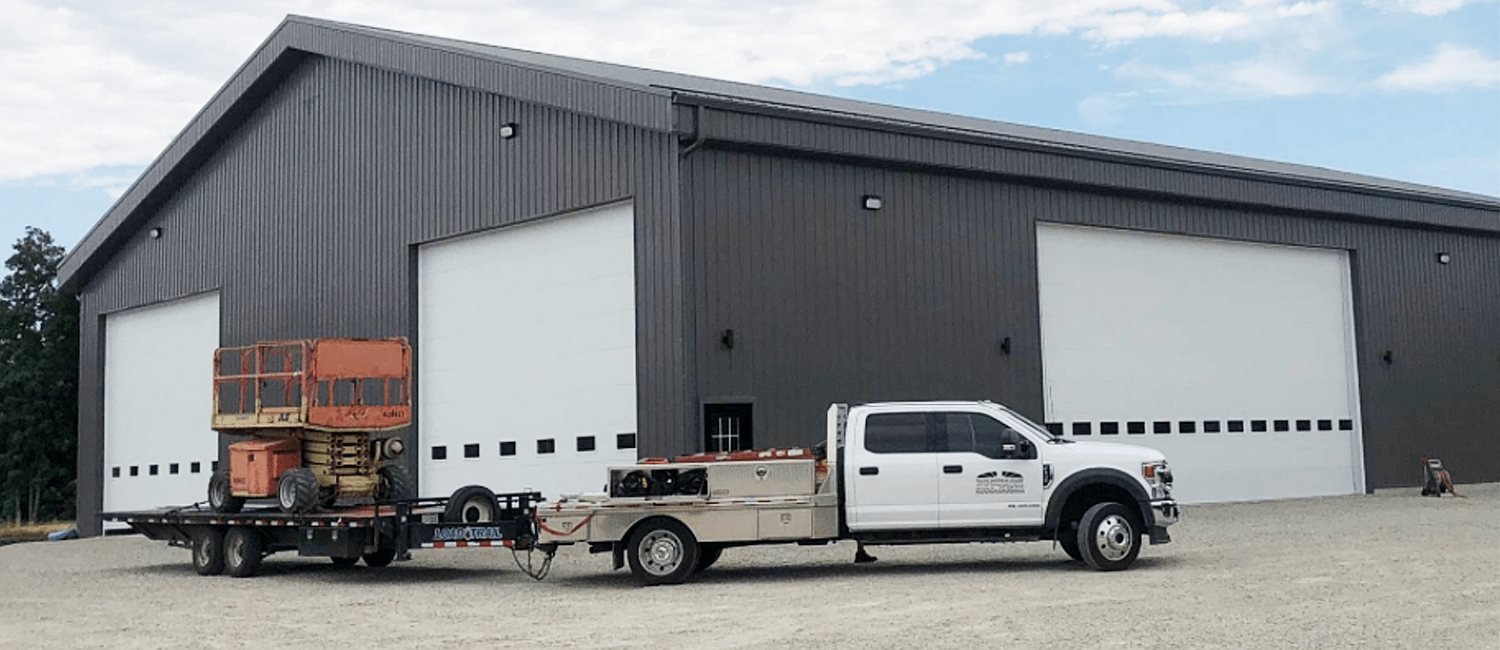 FINDOOR Folding Door on Farm Building
